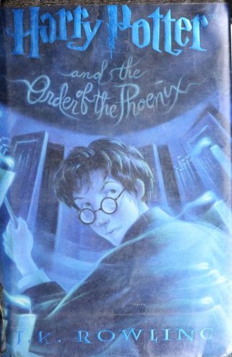 J. K. Rowling: Harry Potter and the Order of the Phoenix (2003, Thorndike Press)